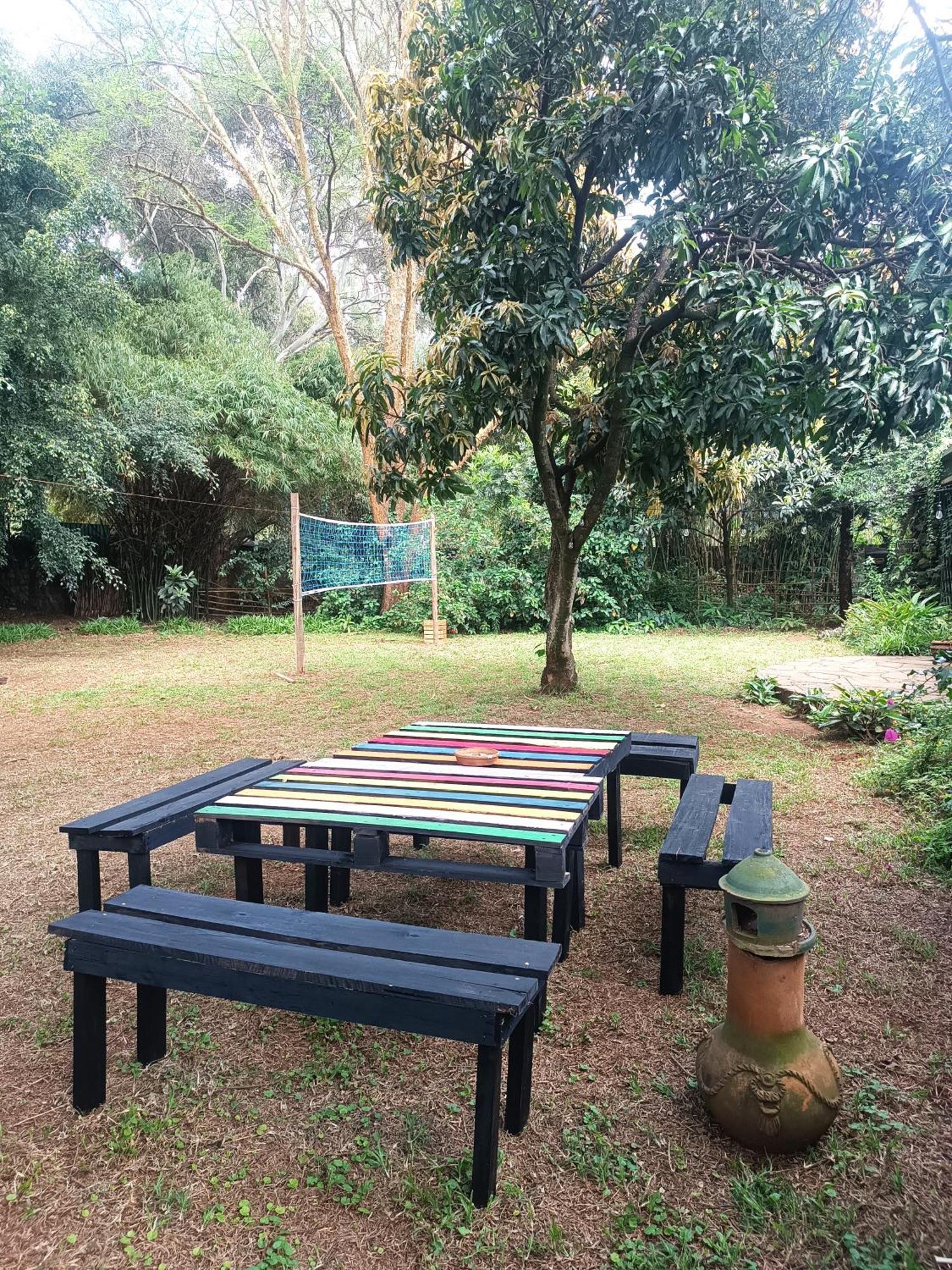Mad Vervet Nairobi Backpackers Hostel Exterior foto